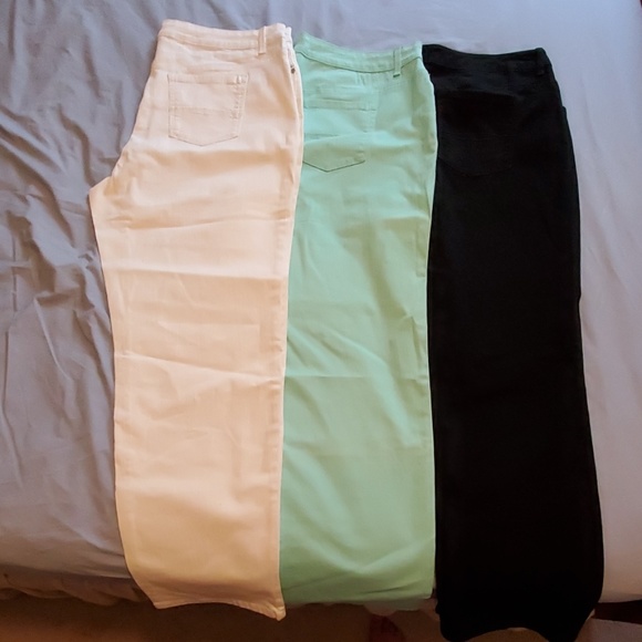 Bandolino Denim - 3 pairs of Bandolino Jeans